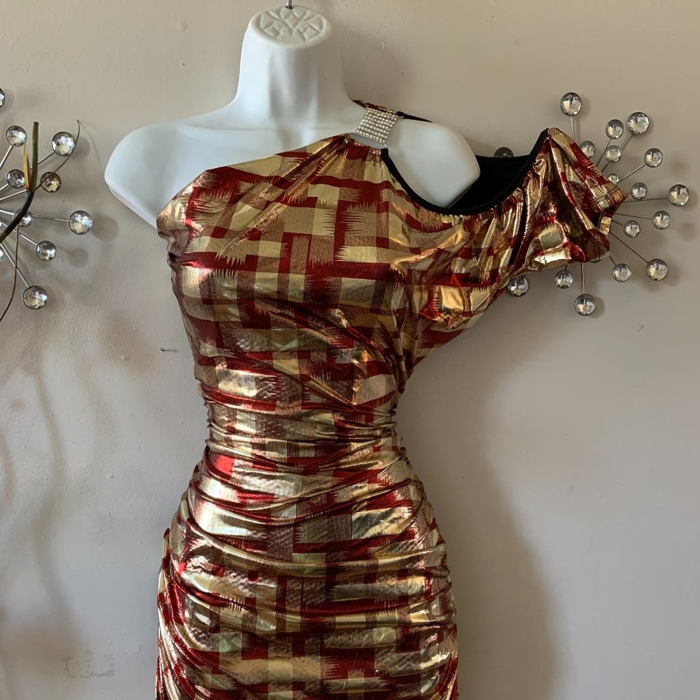 Sexy One Sholder Metalic Fitted Dress